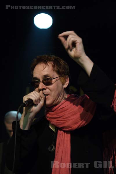 LEGENDARY PINK DOTS - 2005-10-14 - BAGNOLET - L'Echangeur - 